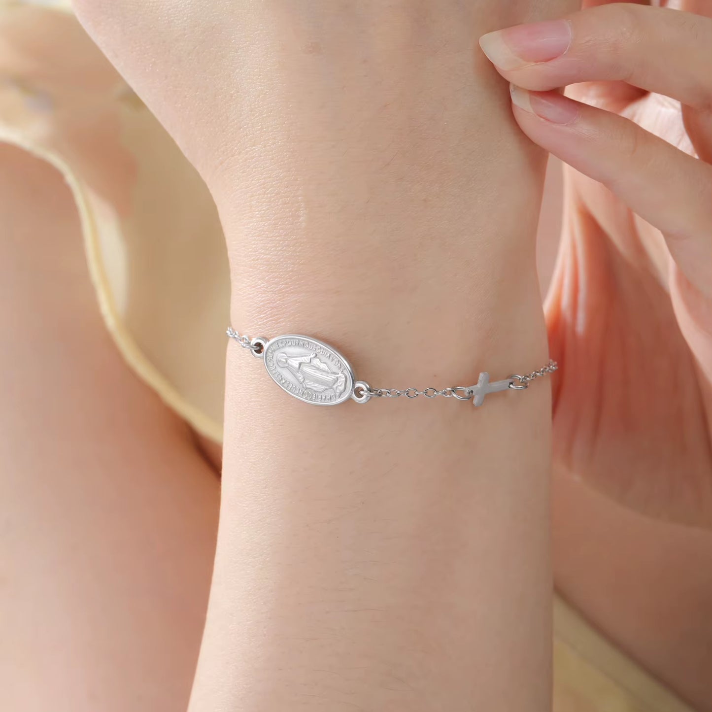 Virgin Mary with Cross Pendant Bracelets Stainless Steel Beads Chain Bracelets for Women Religious Amulet Jewelry Gifts