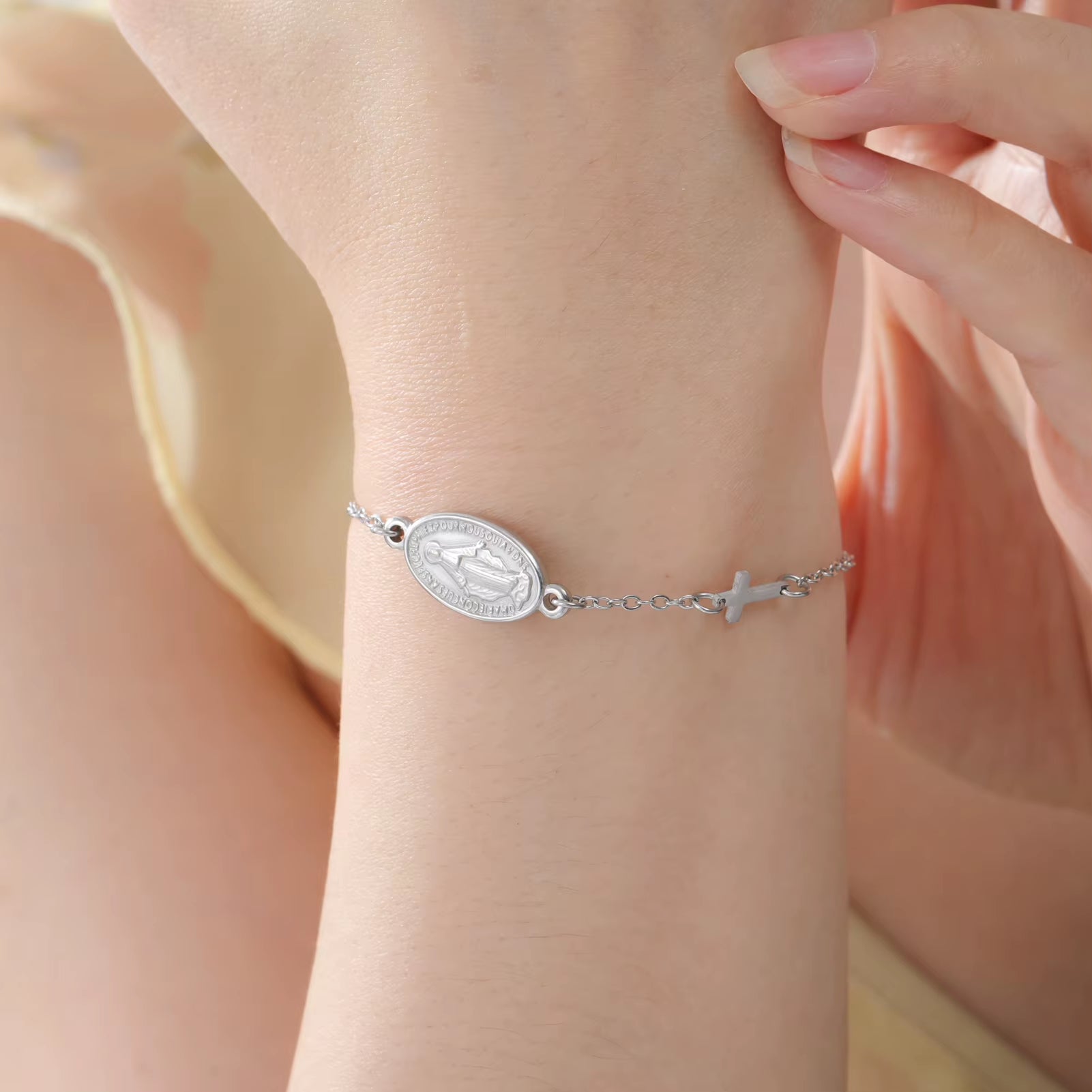 Virgin Mary with Cross Pendant Bracelets Stainless Steel Beads Chain Bracelets for Women Religious Amulet Jewelry Gifts